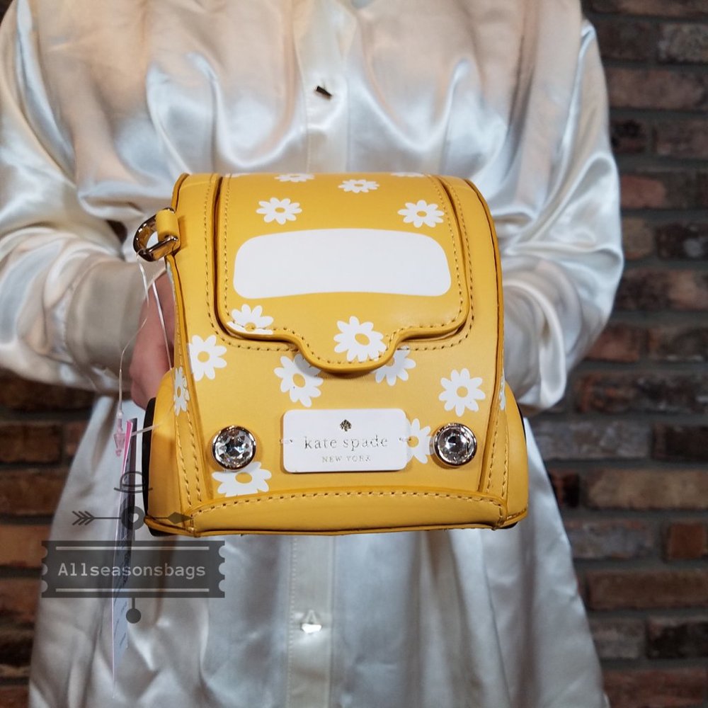 AUTHENTIC Beetle Kate Spade beep beep car crossbody bag yellow multi white NWT - Picture 4 of 12